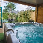 Luxe Veluws Met Jacuzzi En Sauna Lunteren