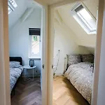 Luxe Veluws Met Jacuzzi En Sauna Ferienhaus *