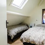 Holiday home Luxe Veluws Met Jacuzzi En Sauna *