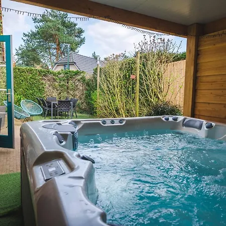 Luxe Veluws Met Jacuzzi Lunteren