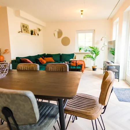 Luxe Veluws Met Jacuzzi En Sauna