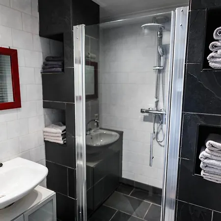 Dom wakacyjny Luxe Veluws Met Jacuzzi *