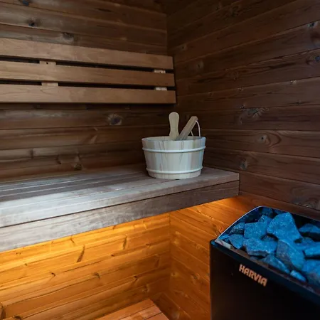 Luxe Veluws Met Jacuzzi En Sauna *